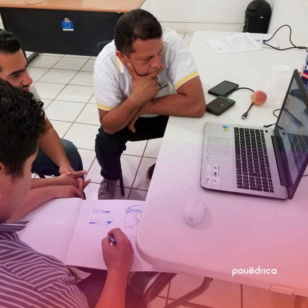 Instagram post created for Poliédrica