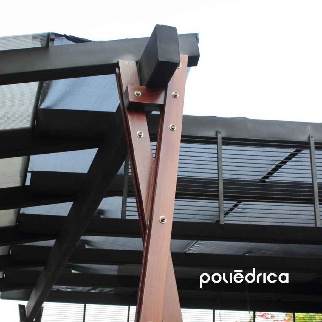 Instagram post created for Poliédrica